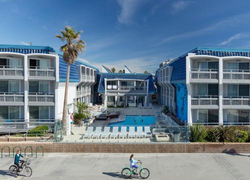 Фотография гостиницы Blue Sea Beach Hotel