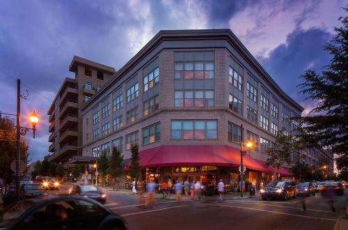 Фотография гостиницы Haywood Park Hotel, Ascend Hotel Collection