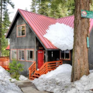 Фотография гостевого дома Christmas Cabin