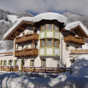 Фотография гостиницы Chalet Campiglio Imperiale Garnì