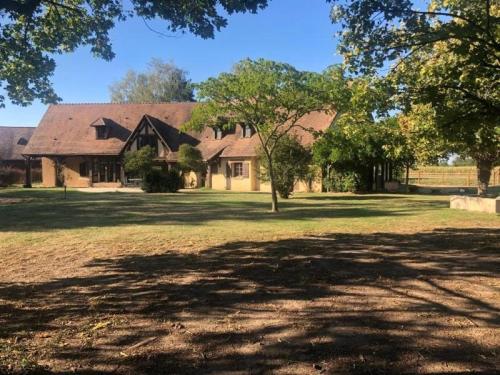 Фотография гостевого дома Gîte Le Lude, 6 pièces, 15 personnes - FR-1-410-307