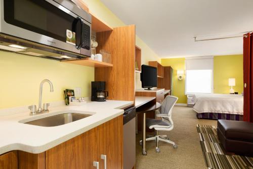 Фотография гостиницы Home2 Suites St. Louis / Forest Park