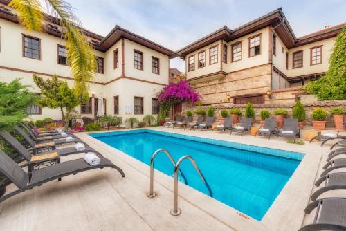 Фотография гостиницы Tuvana Hotel