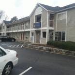 Фотография гостиницы InTown Suites Extended Stay Atlanta GA - Norcross