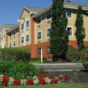 Фотографии гостиницы 
            Extended Stay America Suites - Philadelphia - Mt Laurel - Crawford Place