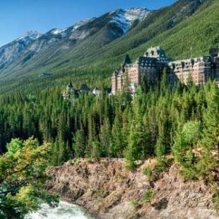 Фотографии гостиницы 
            Fairmont Banff Springs