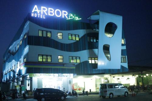 Фотографии гостиницы 
            Arbor Biz Hotel