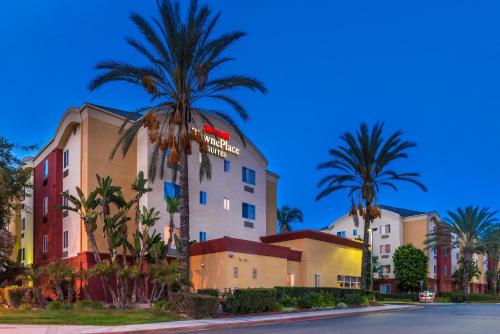 Фотография гостиницы TownePlace Suites by Marriott Anaheim Maingate Near Angel Stadium