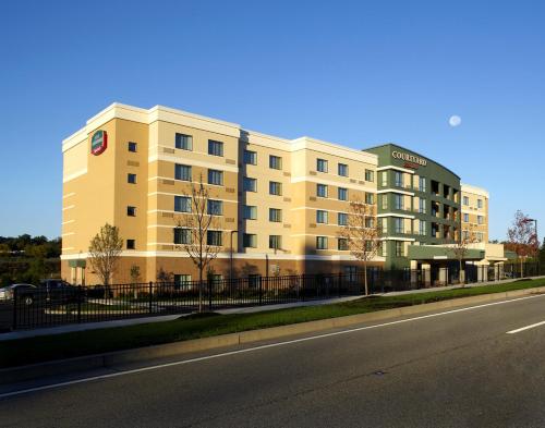 Фотография гостиницы Courtyard Pittsburgh Settlers Ridge/Robinson Township