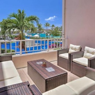 Фотография гостевого дома Tropical St Thomas Resort Getaway with Pool Access!