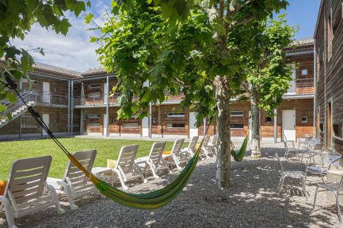 Фотография хостела Lausanne Youth Hostel Jeunotel