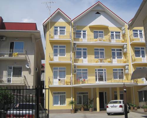 Фотография гостевого дома Лето