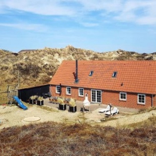 Фотография гостевого дома Holiday home Fanø LXXXI