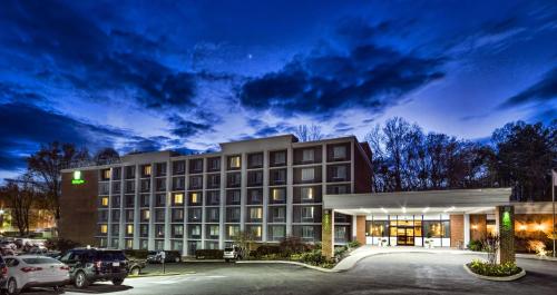 Фотография гостиницы Holiday Inn University Area Charlottesville, an IHG Hotel