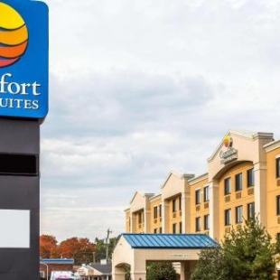 Фотография гостиницы Comfort Inn & Suites