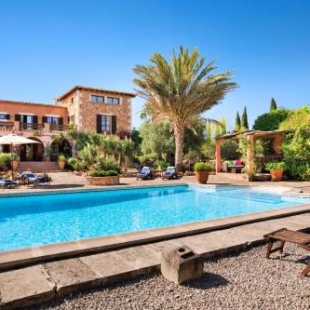 Фотография гостевого дома Finca Son Yador, wifi, piscina, barbacoa, aire acondicionado, aparcamiento, cerca des Trenc