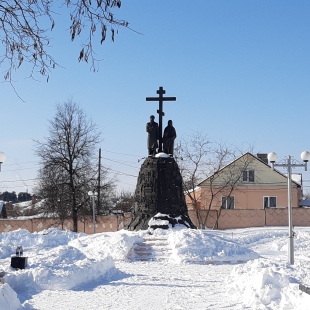 Фотография достопримечательности Памятник основателям города Клинцы