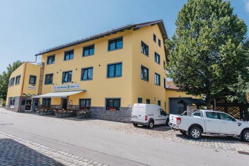 Фотография гостиницы Gasthof Metzgerei Linsmeier