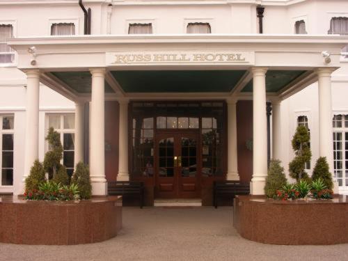 Фотография гостиницы Russ Hill Hotel