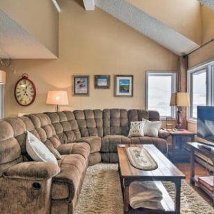 Фотография гостевого дома Walk to Ski Lift from Mtn-View Granby Ranch Condo!