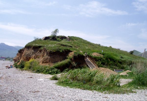 Фотография достопримечательности Холм Э. А. Юнге