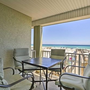 Фотография гостевого дома Sunny Seagrove Beach Escape with Pool Access and Views