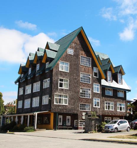 Фотографии гостиницы 
            Hotel Museo El Greco Puerto Varas