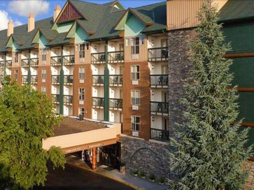 Фотография гостиницы Grand Smokies Resort Lodge Pigeon Forge