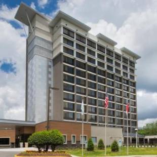 Фотографии гостиницы 
            Doubletree By Hilton Raleigh Crabtree Valley