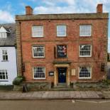 Фотография мини отеля The Ilchester Arms Hotel