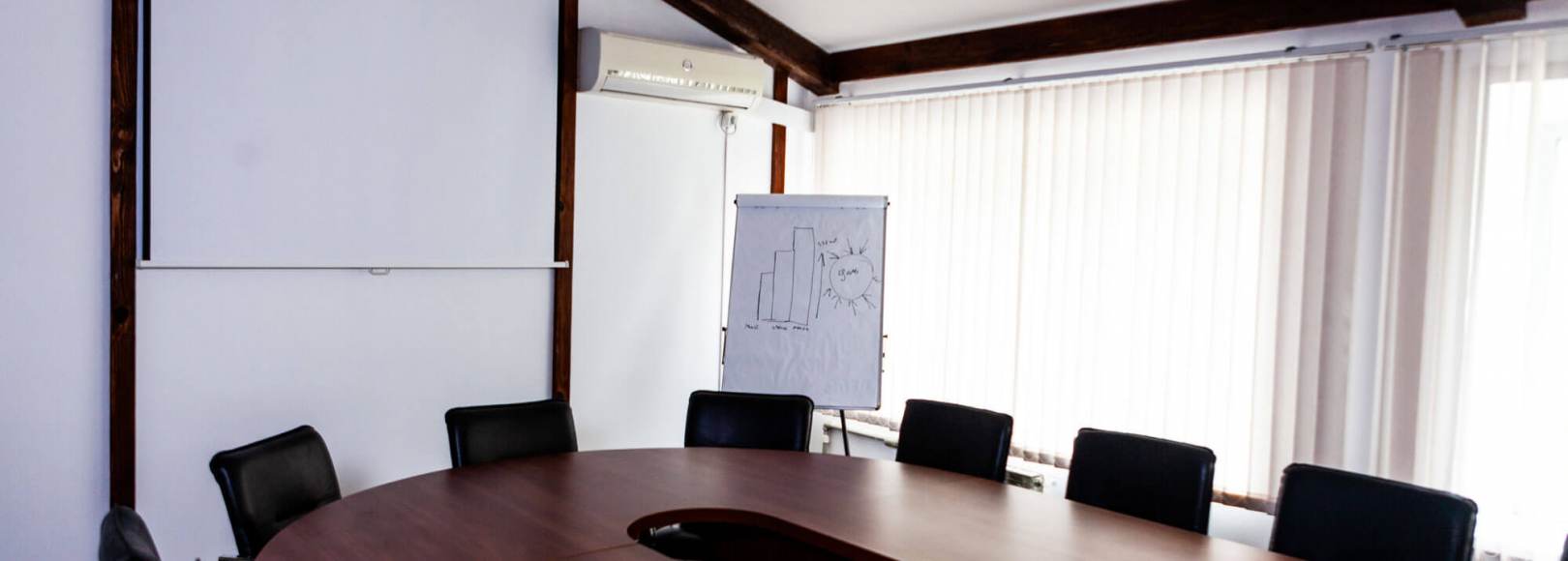 Фотография комнаты для переговоров Такмак