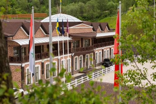 Фотография базы отдыха Equides