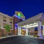 Фотография гостиницы Holiday Inn Express Hotel & Suites Greensboro-East, an IHG Hotel