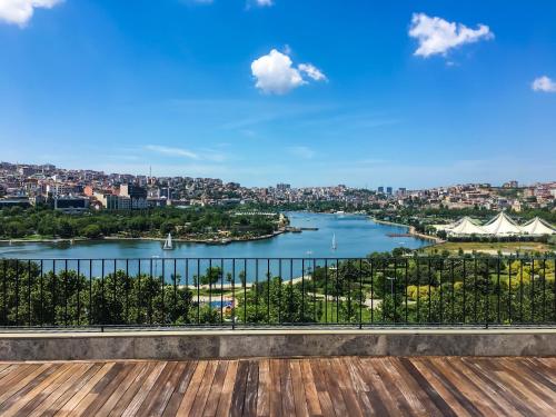 Фотографии апарт отеля 
            Terrace Suites Golden Horn