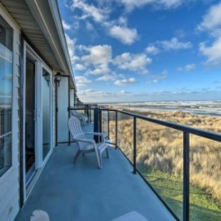 Фотография гостевого дома Eagles View Condo in Ocean Shores with 3 Balconies