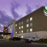 Фотография гостиницы Holiday Inn Express & Suites New Braunfels, an IHG Hotel