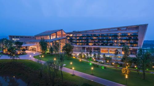 Фотографии гостиницы 
            InterContinental Heilong Lake, an IHG Hotel