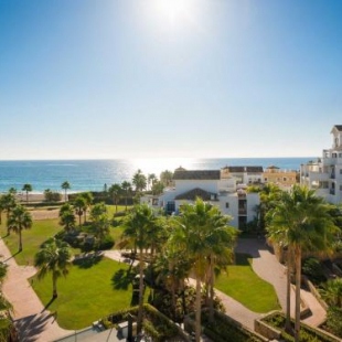 Фотография гостиницы Estepona Hotel & Spa Resort