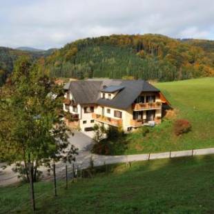 Фотографии гостевого дома 
            Gasthaus - Gästehaus Schusterbauer