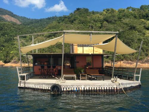 Фотографии мини отеля 
            Casa Flutuante Ilha Grande Rj