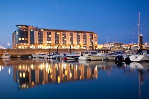 Фотография гостиницы Radisson Blu Waterfront Hotel, Jersey