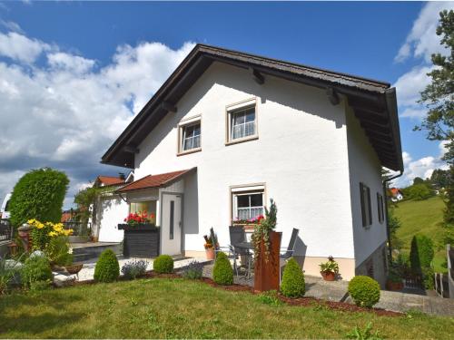 Фотография гостевого дома Cozy Holiday Home in Schiefweg with Garden