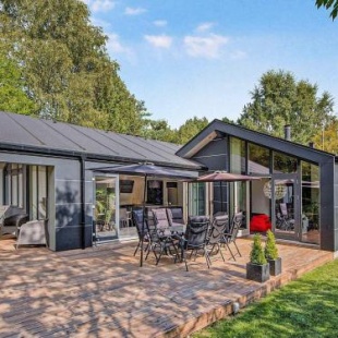 Фотография гостевого дома Holiday home Ebeltoft CXLI