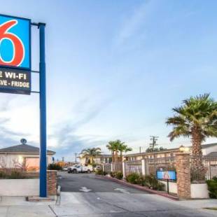 Фотографии гостиницы 
            Motel 6-Mojave, CA - Airport