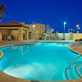 Фотографии гостиницы 
            Holiday Inn Express Hotel & Suites Barstow, an IHG Hotel