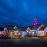 Фотография гостиницы Treacys Oakwood Hotel