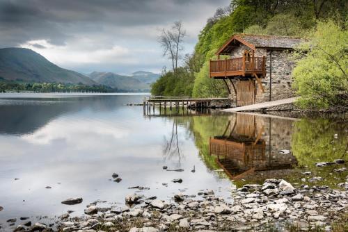 Фотография гостевого дома Duke of Portland Boathouse on the shore of Lake Ullswater ideal for a romantic break