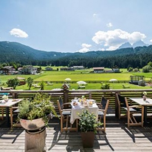 Фотография гостиницы Helmhotel