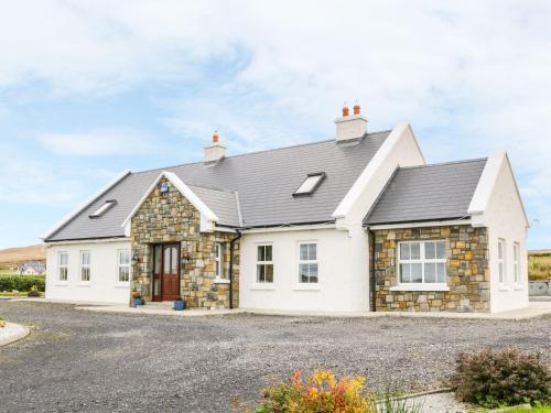 Фотографии гостевого дома 
            McGuire's Cottage, Ballina