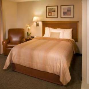 Фотографии гостиницы 
            Sonesta Simply Suites Salt Lake City Airport